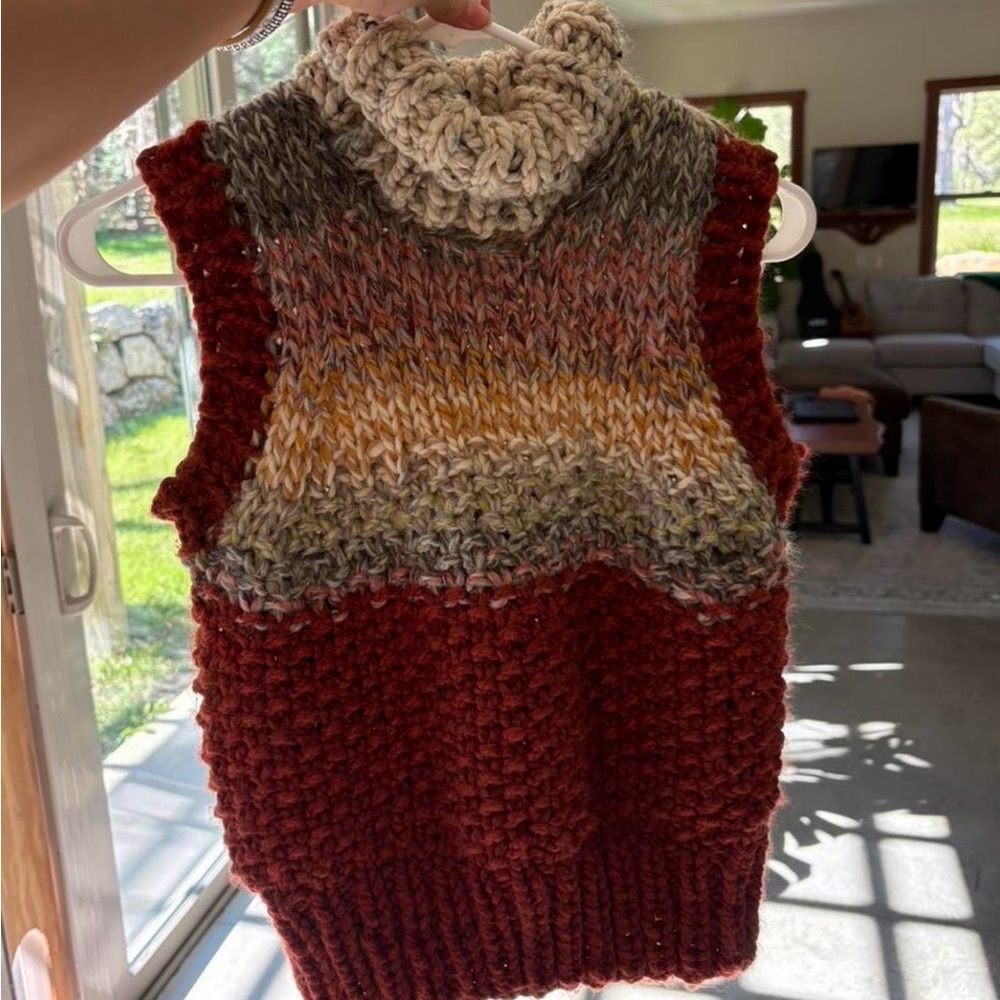 Multicolor Knit Women's Sweater Vest